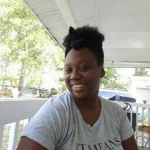 Meet your Posher, Marcella